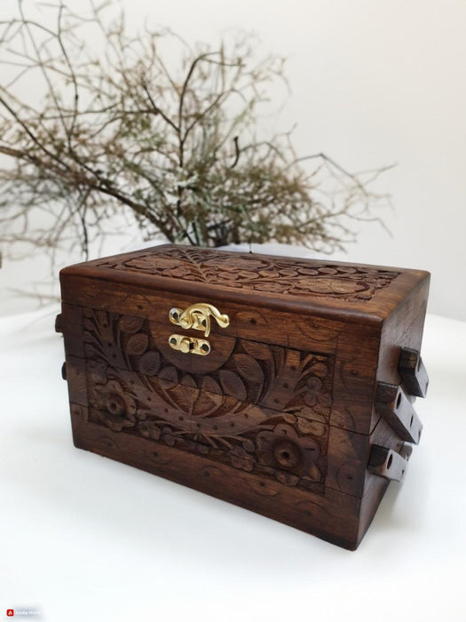 1 Pc Curved Jewelry Box